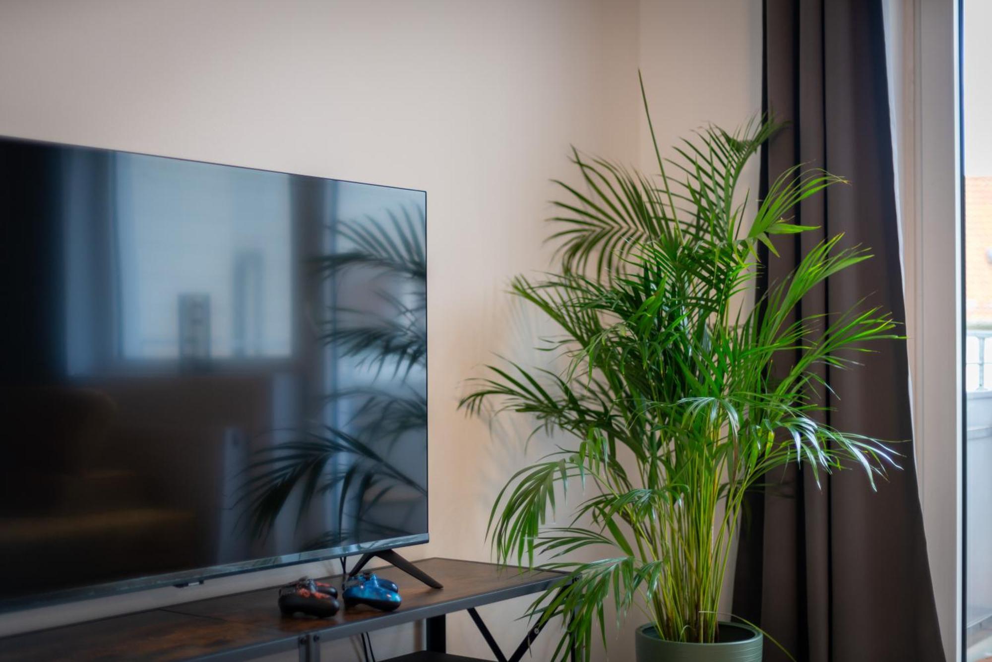 Homely-Apartment Manhattanart, Zentral, Parkplatz, Billard,Ps4, Dart, Balkon Bielefeld Kültér fotó